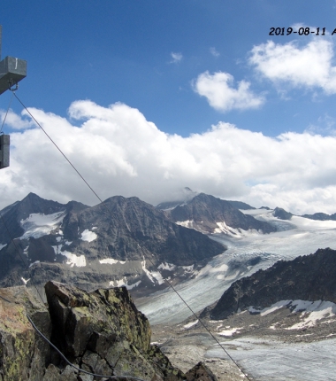 Der Vorder Turm ist auf Grund des Gletscherrückganges für versierte Berggeher ab den Aperen Turm gut machbar!