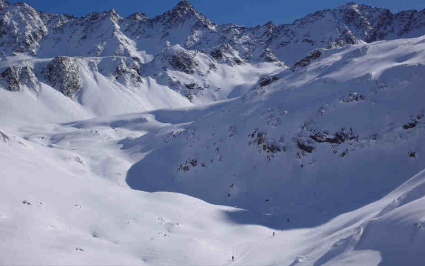 From Saturday a significant rise in temperature; watch out for the daytime increase in avalanche danger. See www.lawine.at
