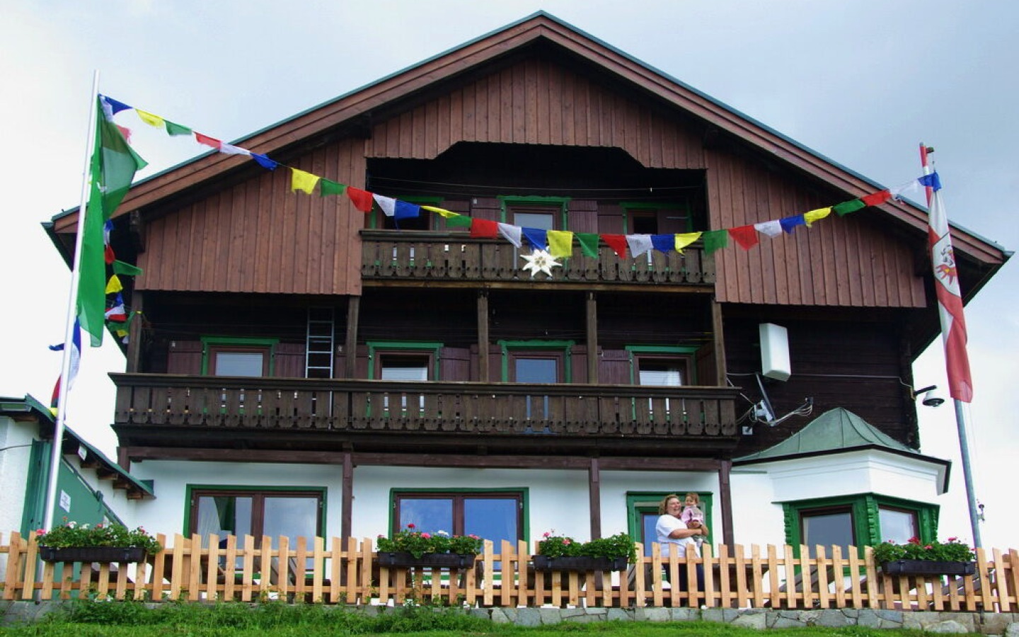 On 21 May 2010 the time has come and the Solsteinhaus reopens