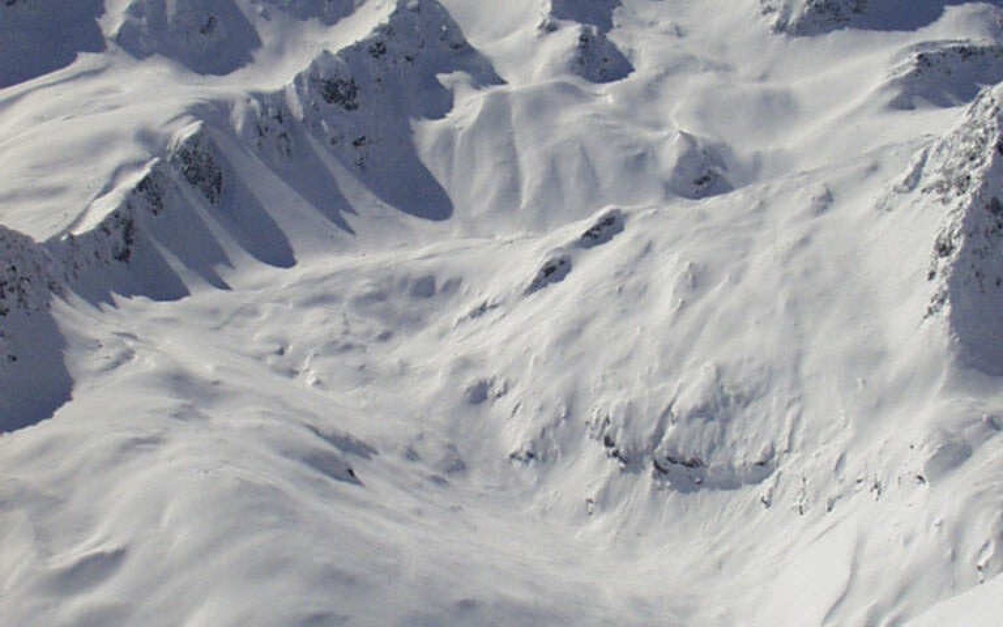 Domani föhn e abbastanza bello, il 1° maggio dovrebbe essere instabile prima che da venerdì si stabilisca un’area di alta pressione sul Tirolo.