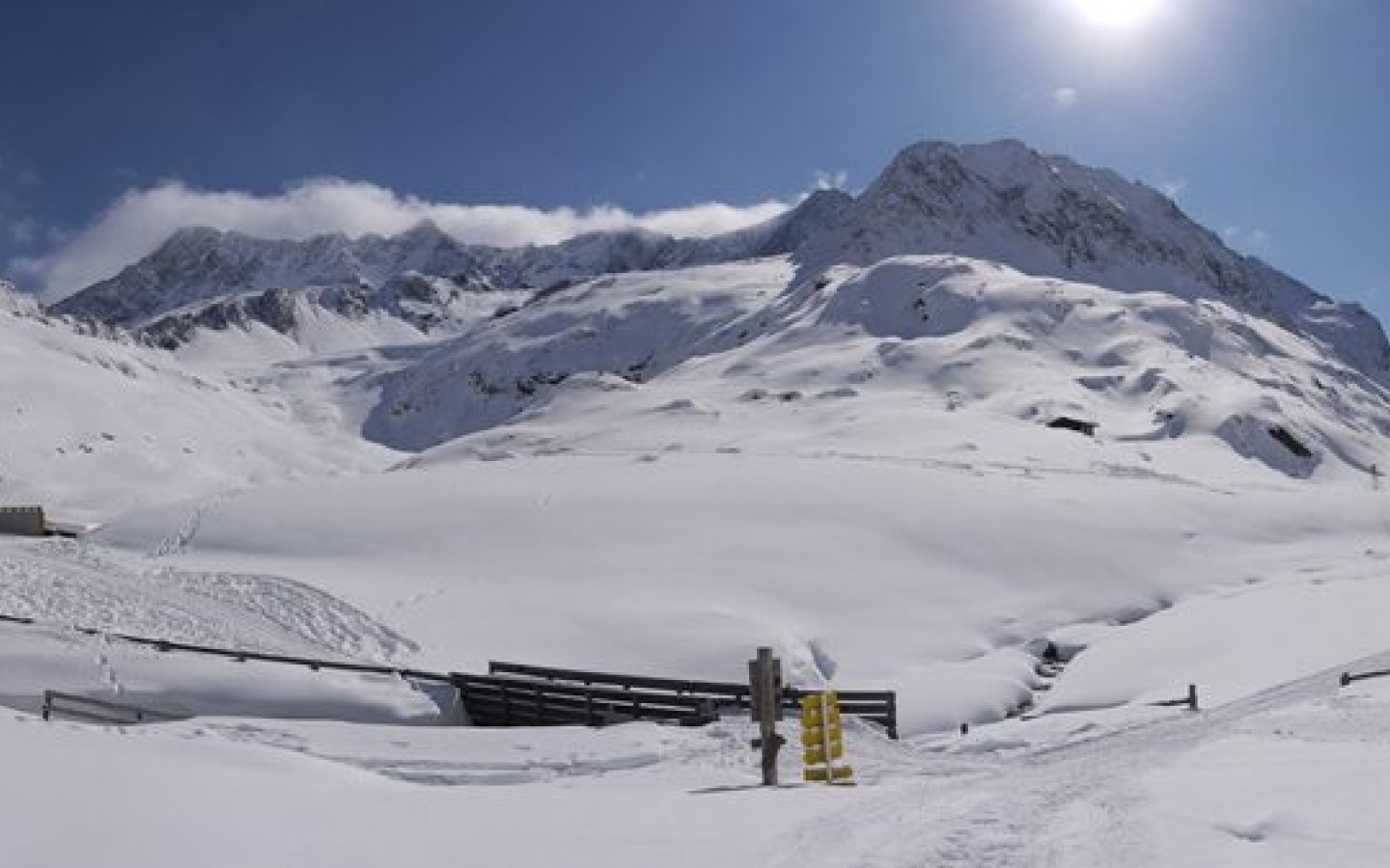 Average time needed to free a buried person from approx. 1m snow depth! (Source: Ortovox user manual page 11)