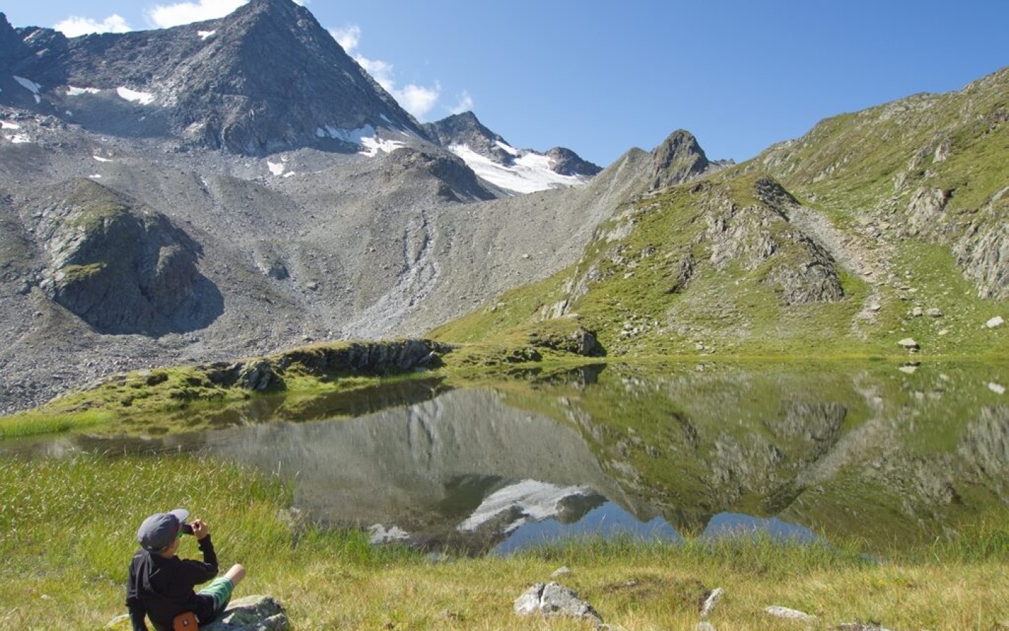 Hike to the Sommerwand-Ferner