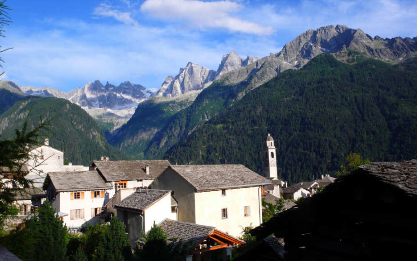 Il Bergell, selvaggio e romantico