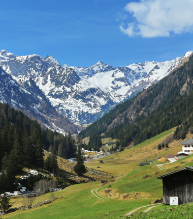Der Hüttenzustieg ist zum Großteil ausgeapert!